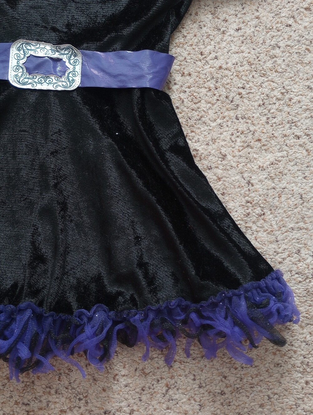 Spirit Halloween Kids Witch Dress Size 3-4T - Picture 2 of 7